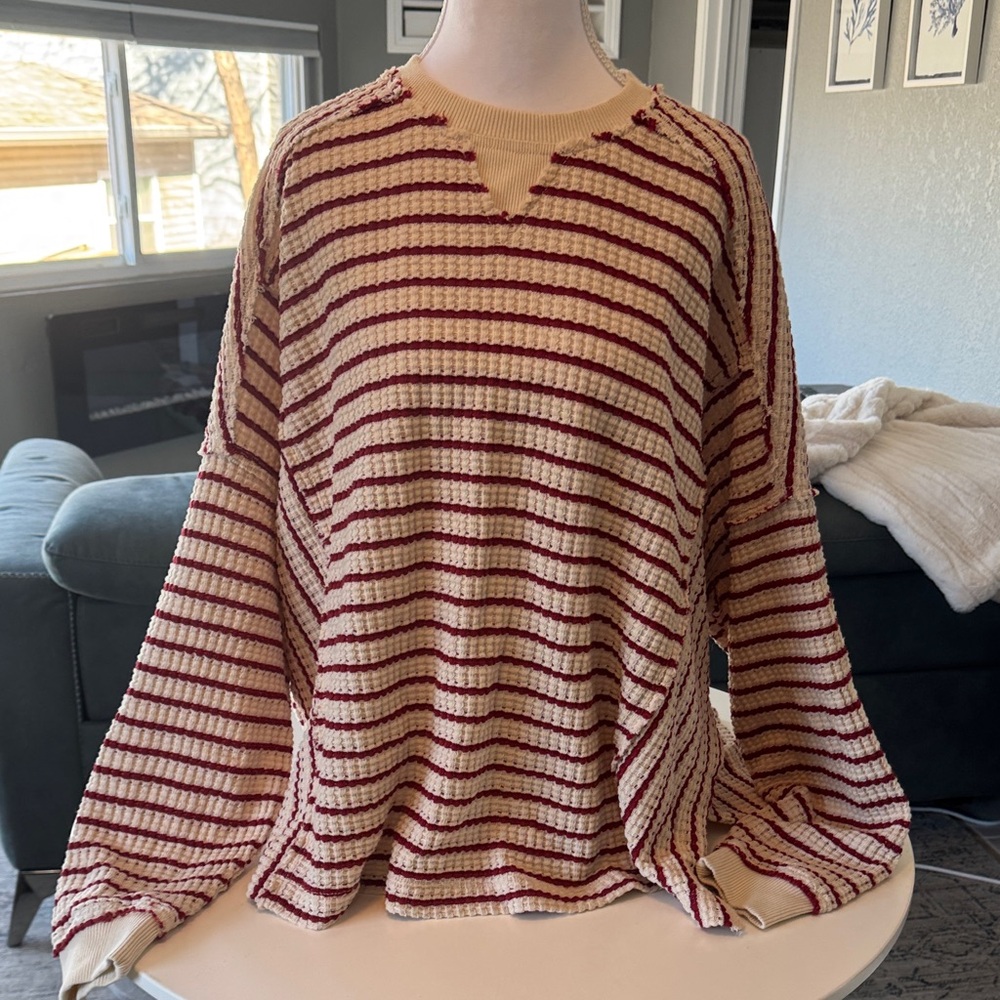 American Eagle Outfitters top